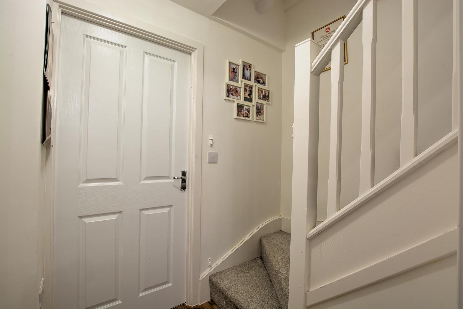 Wisteria Road, Burton Joyce, Nottingham Robert Ellis Estate Agents